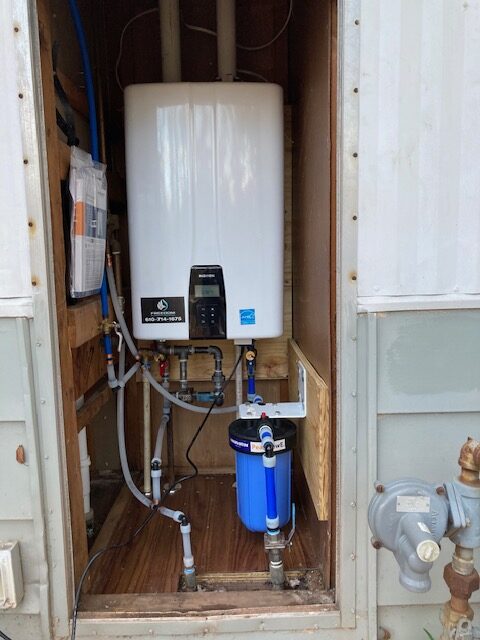 Trailer Tankless 2